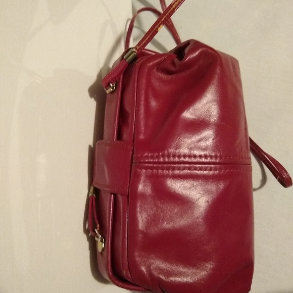 Red Vinyl Purse - Picture 3 of 3